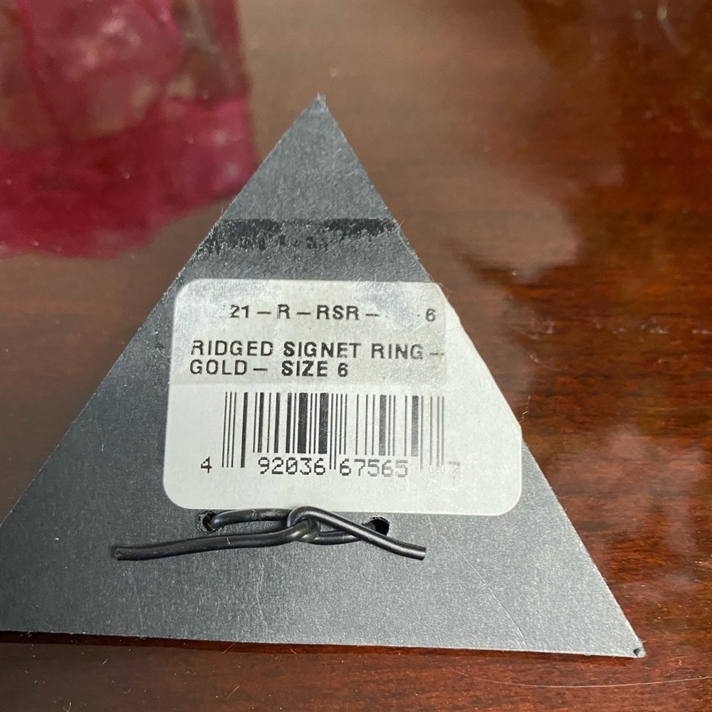 NWT LUV AJ RIGED SIGNET RING - 6 - Picture 8 of 8